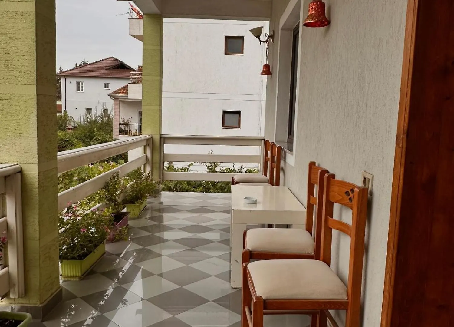 Grand House Rooms Tirana Albania